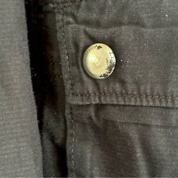 Men’s LEVIS Cargo Shorts Sz 42 BLACK - Picture 4 of 12